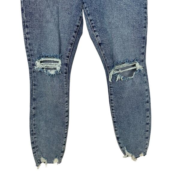 Good American Good Waist Good Crop Jeans Distressed Medium Wash Size 6 - Picture 6 of 15